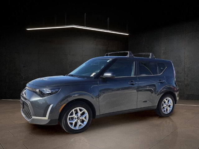 2025 Kia Soul LX image 3