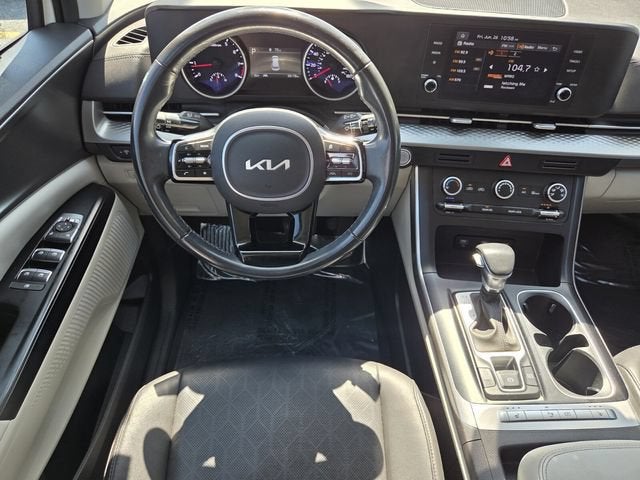 2023 Kia Carnival MPV LX Seat Package image 17