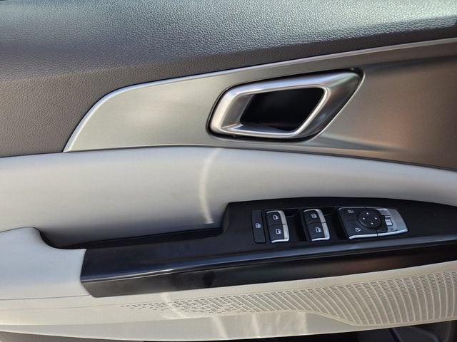 2023 Kia Carnival MPV LX Seat Package image 21