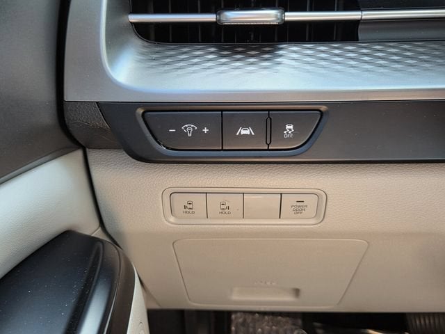 2023 Kia Carnival MPV LX Seat Package image 22