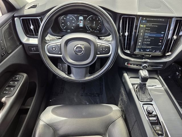 2019 Volvo XC60 Momentum