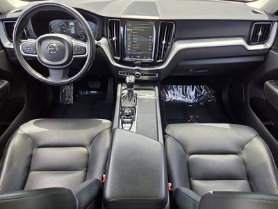 2019 Volvo XC60 Momentum