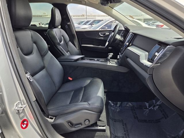 2019 Volvo XC60 Momentum