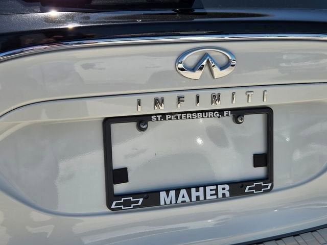 2018 INFINITI QX30 Premium