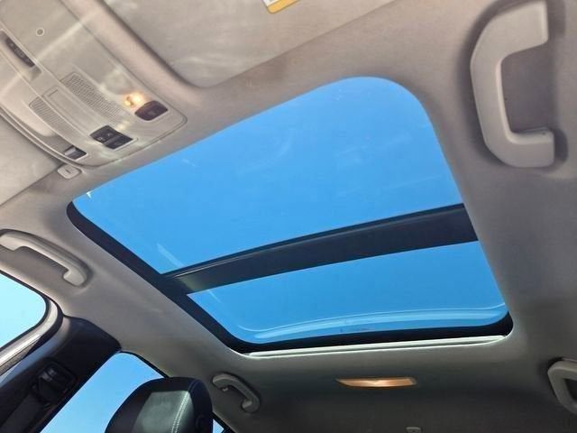 2018 INFINITI QX30 Premium