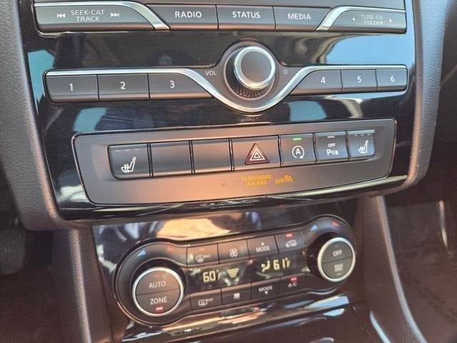 2018 INFINITI QX30 Premium