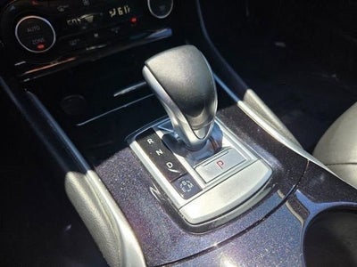 2018 INFINITI QX30 Premium