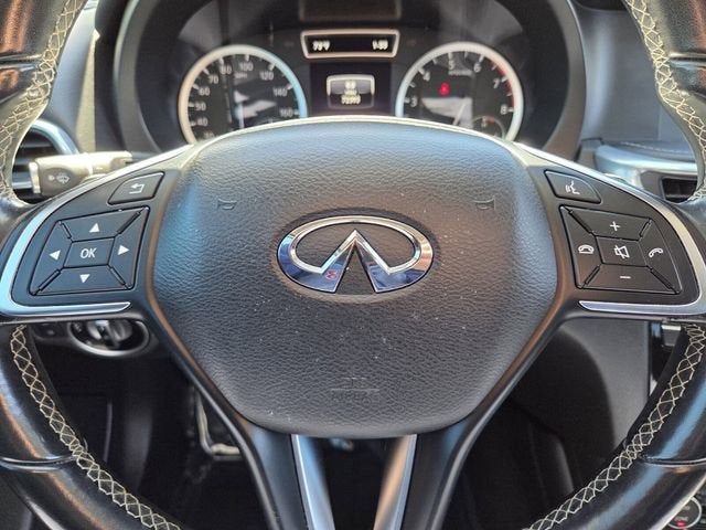 2018 INFINITI QX30 Premium