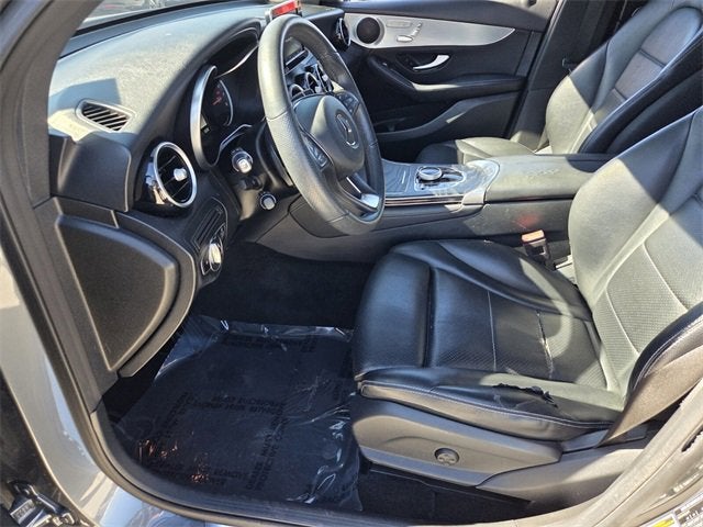 2019 Mercedes-Benz GLC 300 GLC 300