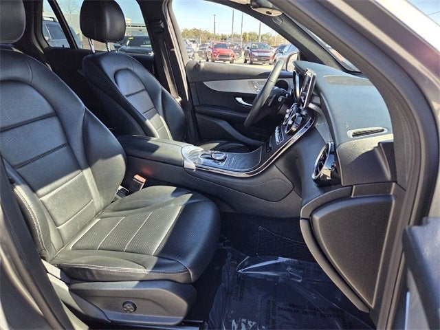 2019 Mercedes-Benz GLC 300 GLC 300