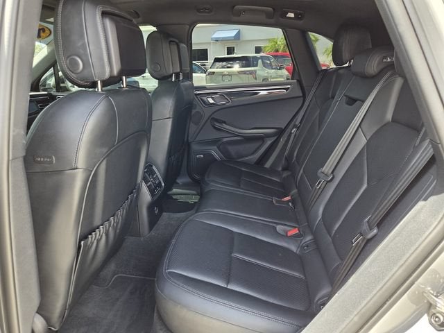 2024 Porsche Macan 4DR AWD
