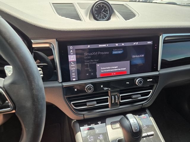 2024 Porsche Macan 4DR AWD