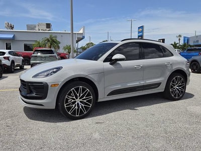 2024 Porsche Macan 4DR AWD