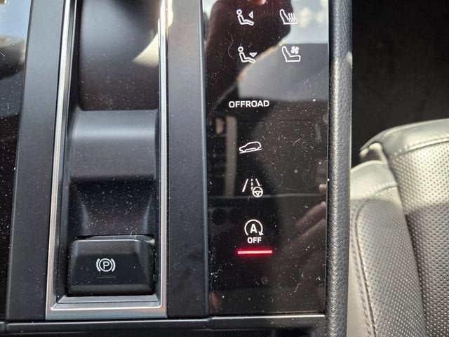 2024 Porsche Macan 4DR AWD