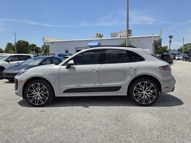 2024 Porsche Macan 4DR AWD