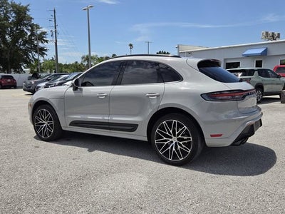 2024 Porsche Macan 4DR AWD