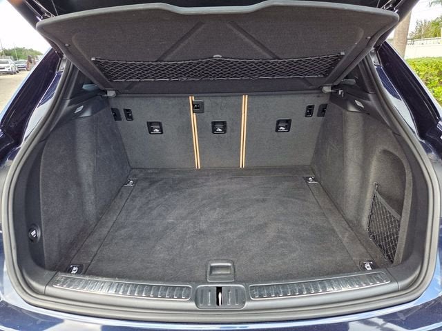 2018 Porsche Macan S image 10
