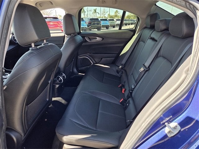 2021 Alfa Romeo Giulia 4DR SDN RWD