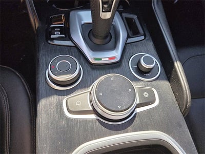2021 Alfa Romeo Giulia 4DR SDN RWD